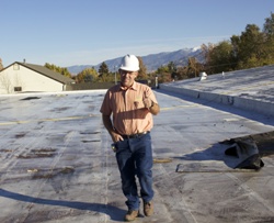 commercial roofer